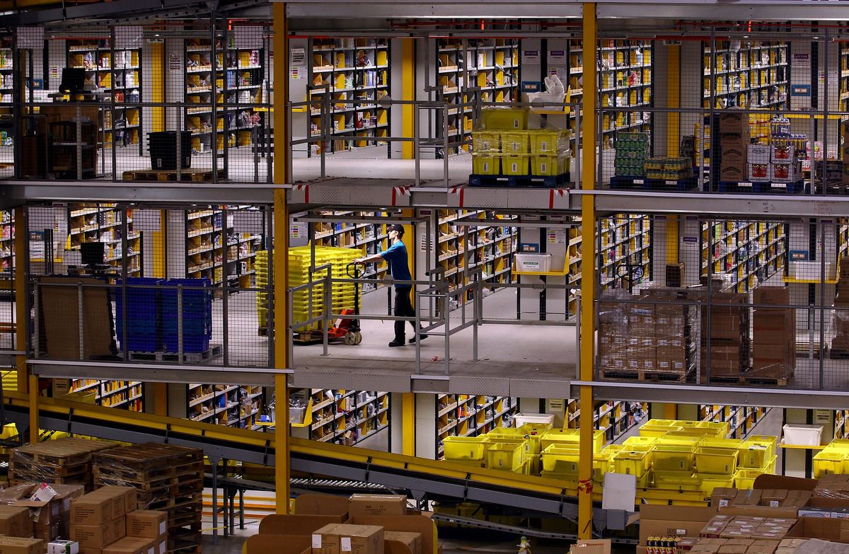 Amazon S Amazing Jedi Mind Trick Warehouse Amazon House Design