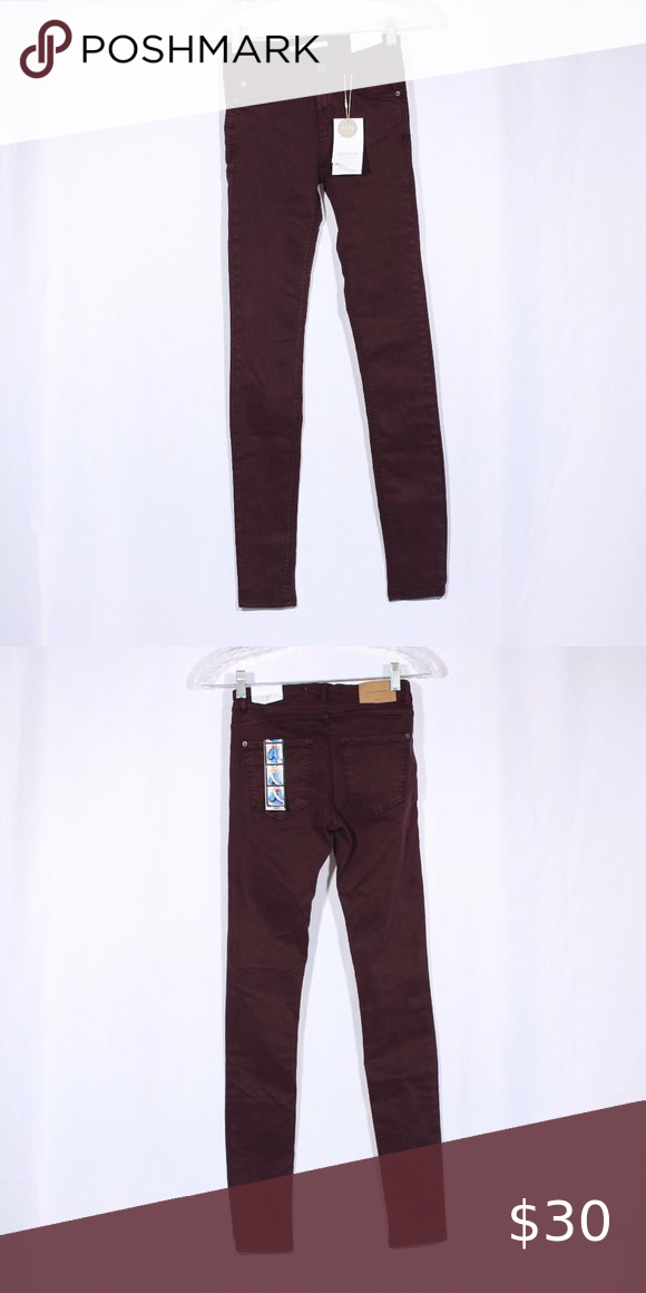 NWT ZARA TRAFALUC Body Curves Jeans Size 2 NWT ZARA TRAFALUC Body Curves Jeans Size 2