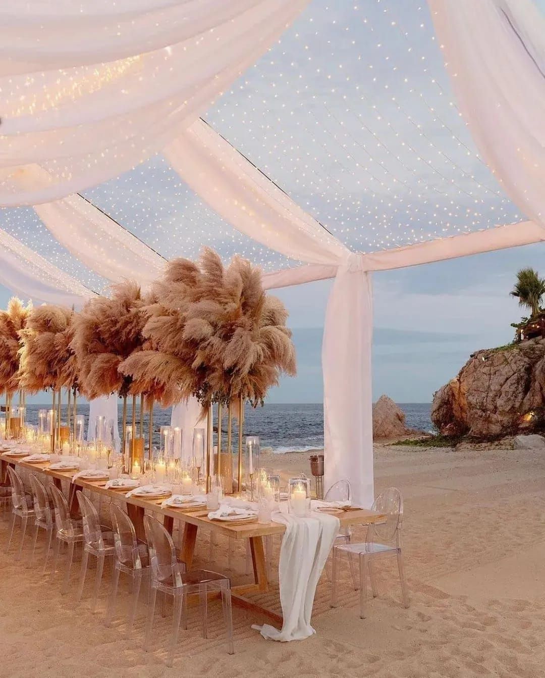 With late summer blooms, Autumn-specific flowers and an entire year of crops dried just for the occasion, couples can fill their decor with the widest variety of florals, grasses and foliage. Simple Beach Wedding, Dream Beach Wedding, Dream Wedding Venues, Dream Wedding Ideas Dresses, Wedding Beach Ceremony, Dreamy Wedding, Wedding Goals, Wedding Planning, Beach Wedding Themes