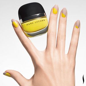 Enamored Hi-Shine Nail Lacquer - Marc Jacobs Beauty | Sephora Nagellack Trends, Nagellack Design, Minimalist Nails, Minimalist Style, Marc Jacobs Nail Polish, Nail Art Designs, Yellow Nail Art, Spring Nail Trends, Spring Nails
