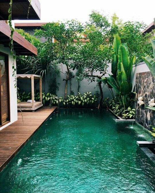 Pin de Letícia Soares (lelê) en Belezas da Arquitetura Pinterest - piscinas dentro de casa Pin de Letícia Soares (lelê) en Belezas da Arquitetura Pinterest - piscinas dentro de casa