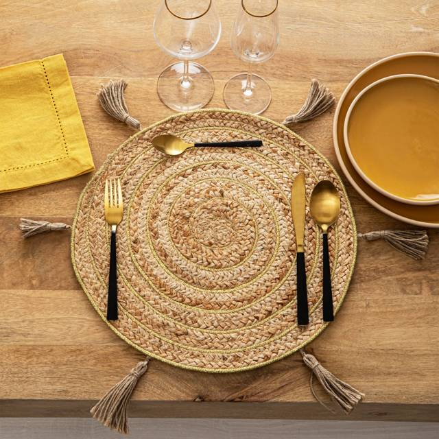 Podkładka na stół z chwostami, juta, Ø 38 cm Jute, Chloe Marcie, Beige, Saddle Bags, Placemats, Composition, Dimensions, Pom Poms, Mise En Place