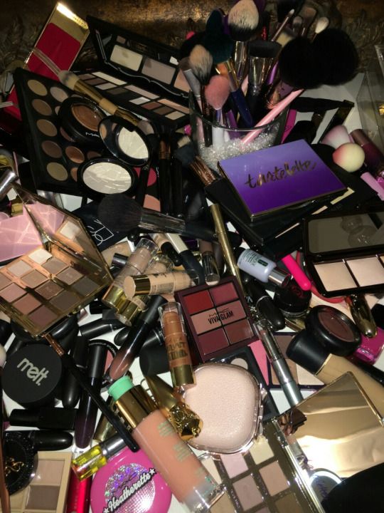 Find Cosmetics Shops Near Me Online At Pakdial Cosmetic Shop Buy Cosmetics Online Cosmetics