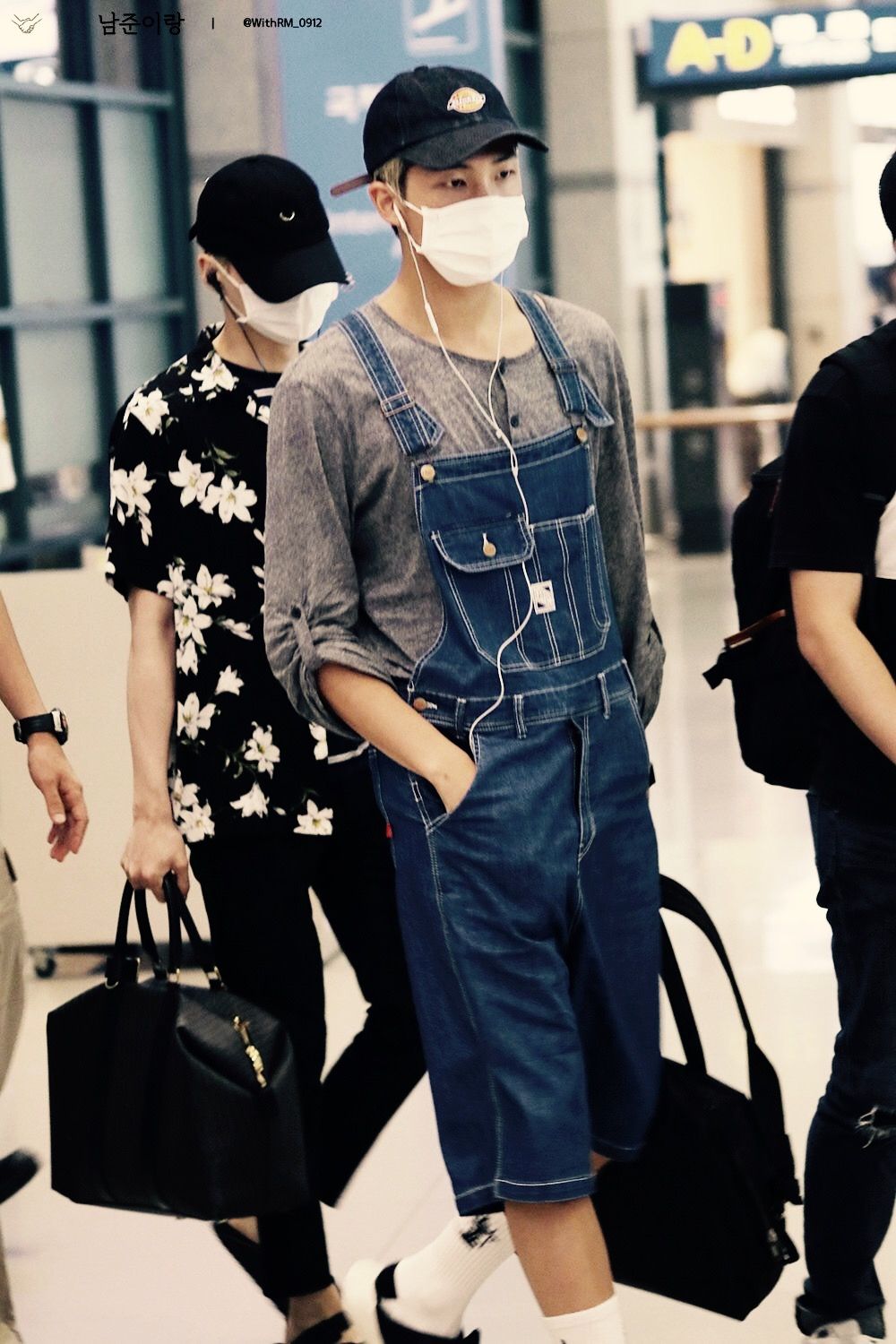 BTS || RAP MONSTER airport fashion - Literally he looks so cute in overalls ...