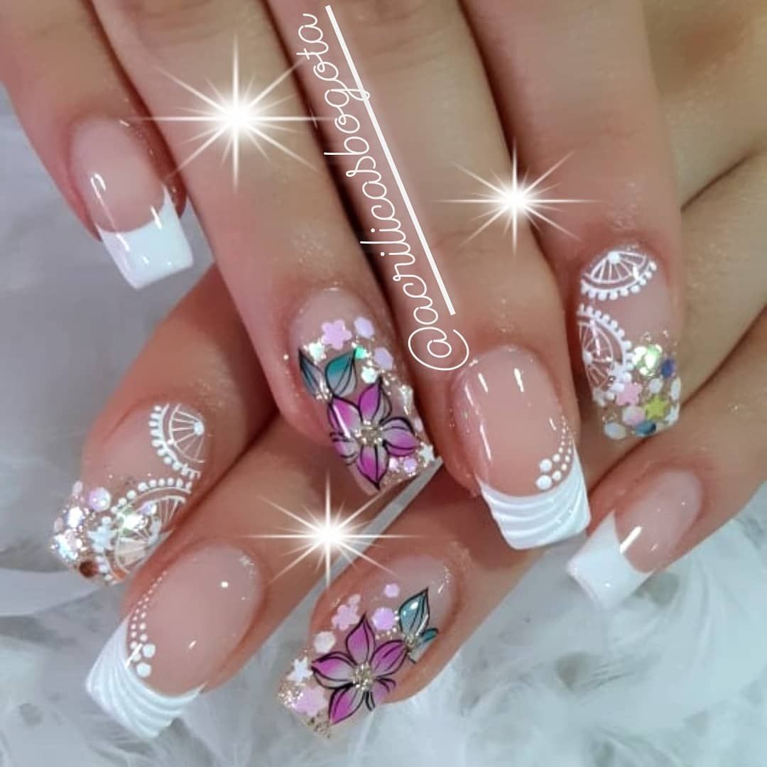 Metalico De Unas De Arte De Hermosos Disenos De Unas De Arte Est Un Agradable Efecto Marbre Pi Solid Color Nails Kylie Jenner Nails Rose Gold Nails