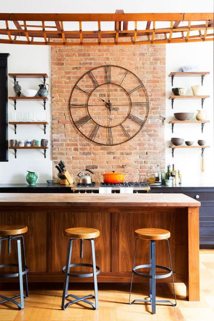 La Grande Horloge Murale En Photos Archzine Fr Budget Kitchen Remodel White Kitchen Design Kitchen Design