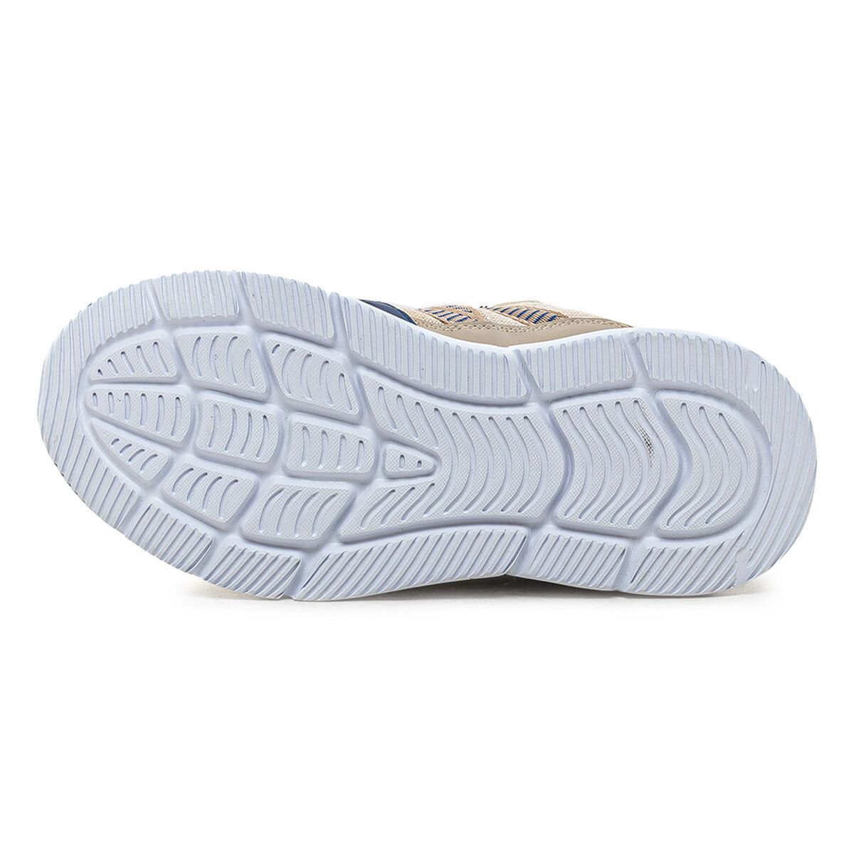 Siguiendo la tendencia casual outdoor lanzamos el chalpa que es un fuego! capellada de mesh con refuerzos en cuero sintético y descarne. incorporamos detalles de diseño de calzados outdoor como cordones redondos bicolor y cintas laterales. suela de eva termoformada muy voluminosa que brinda una gran amortiguación. medidas de la suela de la zapatilla: 55mm en la parte de atrás de la zapatilla 57mm en la parte de atrás en el lateral de la zapatilla. Beige, Sneakers Nike, Shoes, Products, Fashion, Nike Sneakers, Slippers, Lanyards, Fire