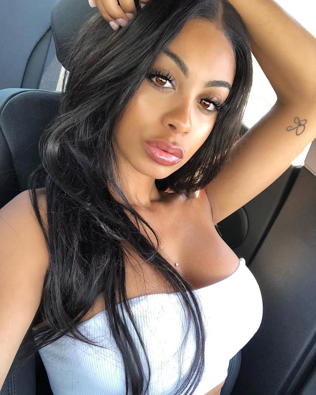 Hacked Analicia Chaves nudes (86 photos), Topless, Cleavage, Instagram, lingerie 2017 Hacked Analicia Chaves nudes (18 photos), Tits, Is a cute, Instagram, lingerie 2018