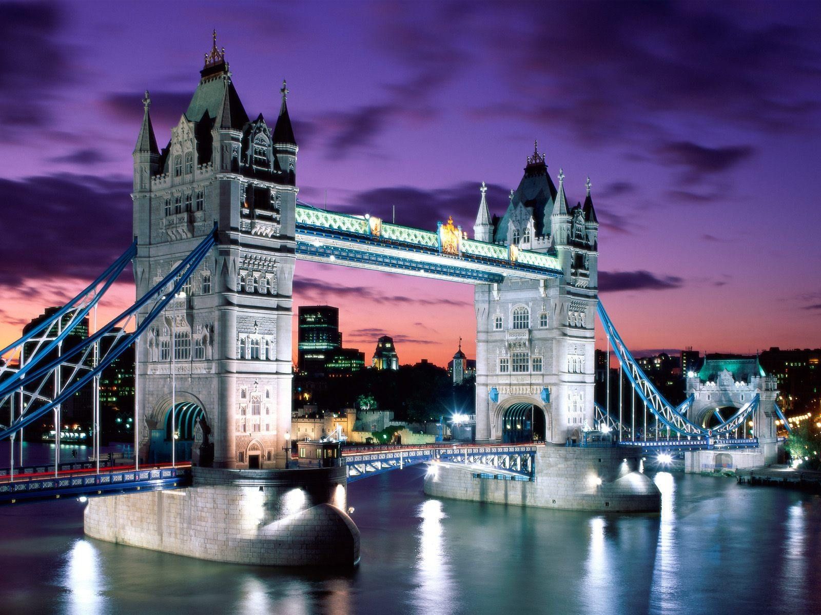 Heathrow Shuttle Offers The Best Low Cost Door To Door Seaport