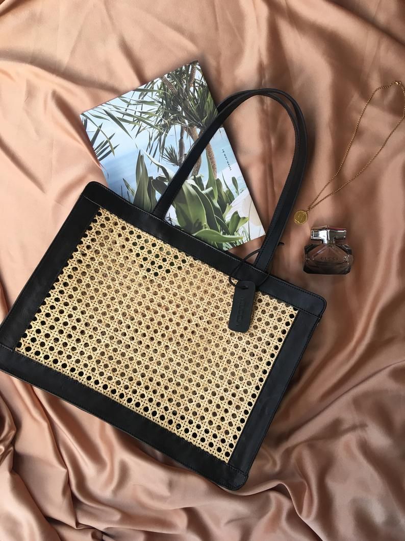 Athena Tote Bag Rattan Tote Bag Basket Bag Cane Webbing image 0 Kate Spade Handbags, Kate Spade Purse, Kate Spade Top Handle Bag, Wicker Bags, Rattan Bag, Crochet Bag, Crochet Pattern, Knitting Pattern, Diy Accessoires