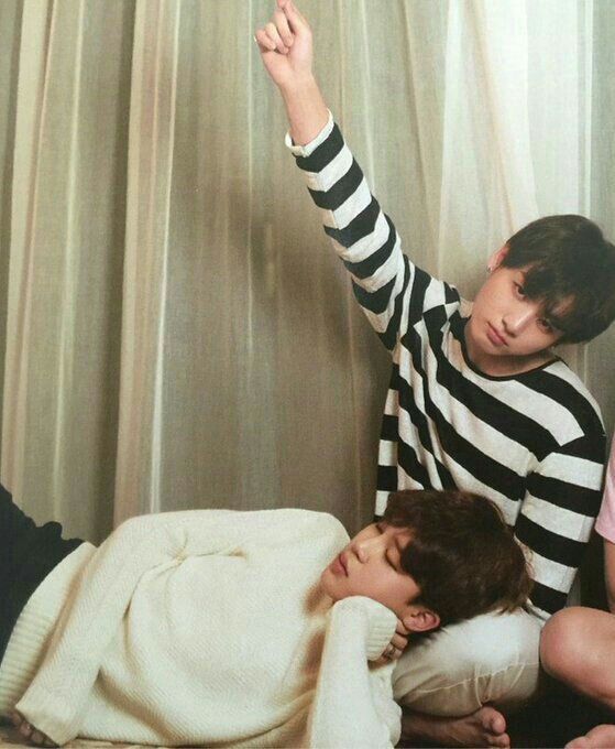 ~~~~~~~~~~~~~~~~~~~~~~~~~~~~~~~~Espero que les guste es un capitulo un poco largo eso creo yoMañana subo otro capituloVoten y comenten con eso sabré que les gusta Jimin Jungkook, Bangtan Boys, Park Jimin, Bts Taehyung, Bts Memes, Memes Gifs, Fan Fiction, Vmin, Busan