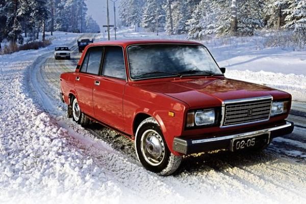 Lada Riva The All Weather Old School Ride Old School Cars School Car Riding