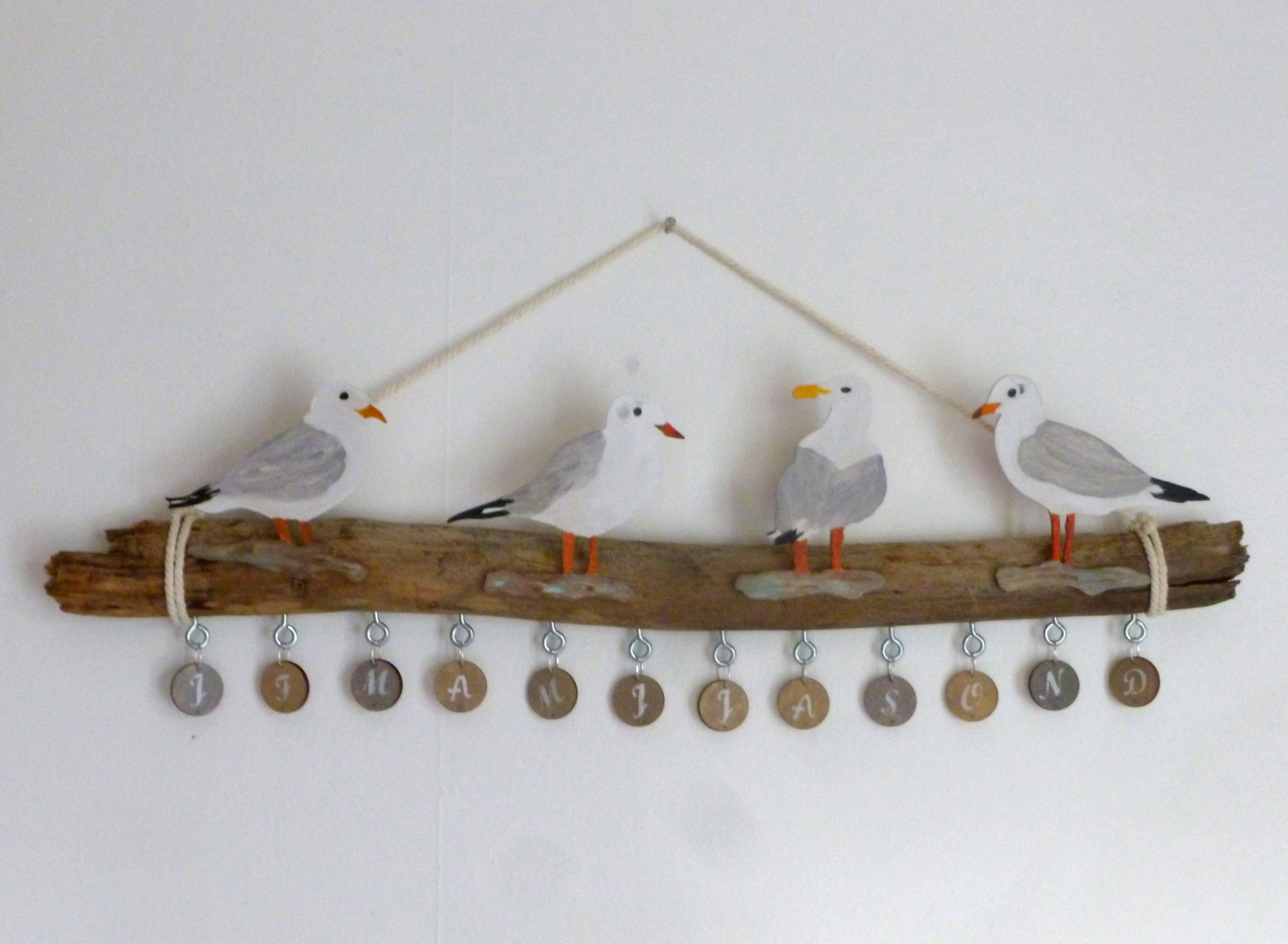 Calendrier D Anniversaires En Bois Flotte Et Bois Decoupe Calendrier Anniversaire Bois Etagere Bois Calendrier D Anniversaires En Bois Flotte Et Bois Decoupe Calendrier Anniversaire Bois Etagere Bois