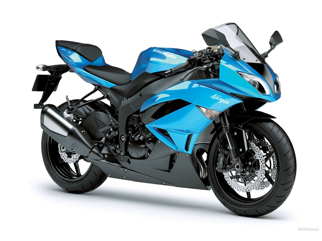 Kawasaki Ninja Zx 14r Black And Blue 186 Mph Top Speed Surely A