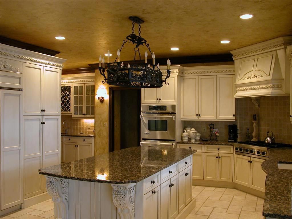 Tuscan style kitchen cabinets for your classic kitchen theme black marble kitchen island victorian chandelier tuscan style kitchen cabinets tuscankitchens