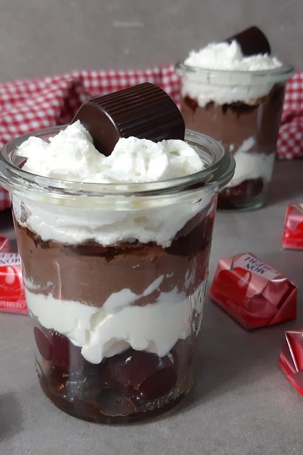 Das beste Mon Cheri Dessert zu Weihnachten für Erwachsene #creamdesserts