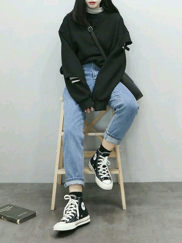 #wattpad #de-todo Π Si te interesa la moda coreana y quisieras probarlo, aquí puedes encontrar todo tipo de outfits. Espero que les guste Π #4 en outfits #8 en ropa #1 en outfits #1 en tendencias #10 en moda #2 en outfits #6 en outfits #2 en tendencias Korean Fashion Trends, Korean Girl Fashion, Ulzzang Fashion, Korean Street Fashion, Korea Fashion, Ulzzang Outfit, Asian Fashion Style, Fashion Styles, Korea Winter Fashion