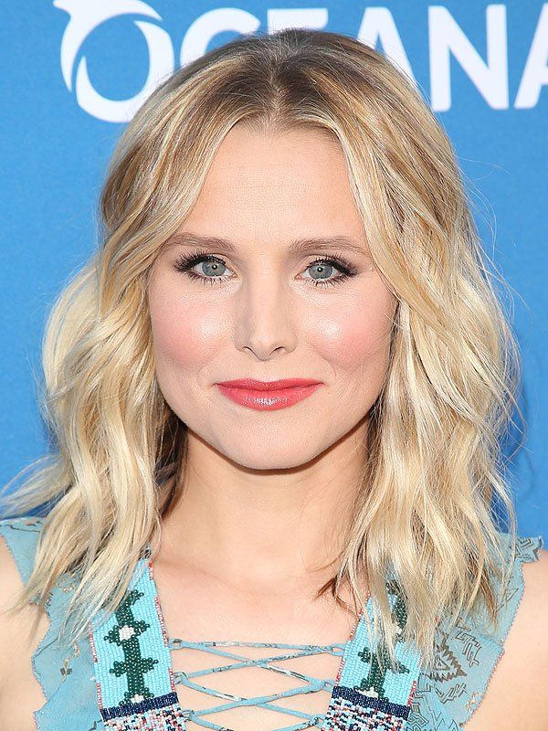 Exclusive: Kristen Bell Red Carpet Beauty How-To, Look of the Week