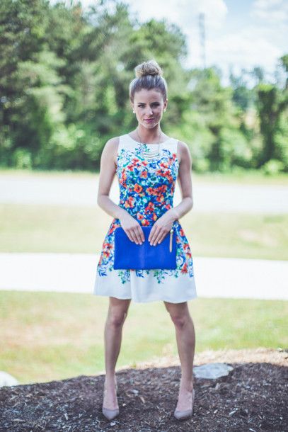 Pleated Fl Sundress In White Entourage Clothing Gifts Gorgeous Fl Dress