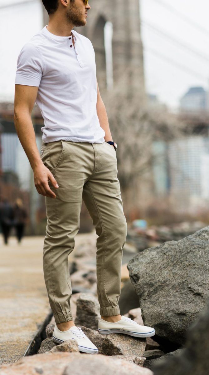 ジョガーパンツでメンズコーデの足元を軽快にこなす メンズファッションメディア Otokomae Calca Jogger Masculino Moda Masculina Moda Masculina Casual ジョガーパンツでメンズコーデの足元を軽快にこなす メンズファッションメディア Otokomae Calca Jogger Masculino Moda Masculina Moda Masculina Casual