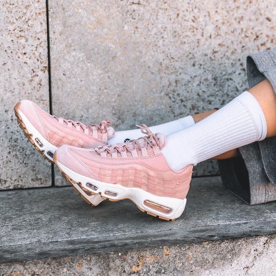 من جالون الى لتر Sneakers women - Nike Air Max 95 premium pink (©overkillwomen ... من جالون الى لتر من جالون الى لتر Sneakers women - Nike Air Max 95 premium pink (©overkillwomen ... من جالون الى لتر