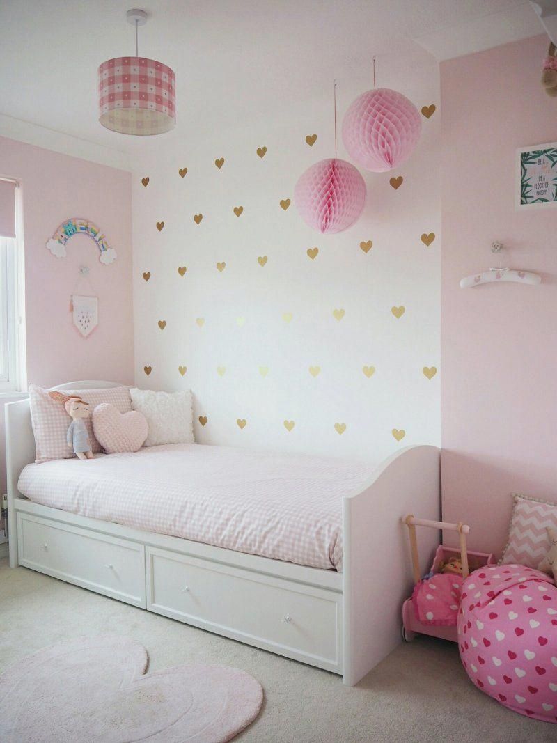 Amelie \' s soft pink und gold Kleinkind Schlafzimmer Leben einfach gestylt von mir