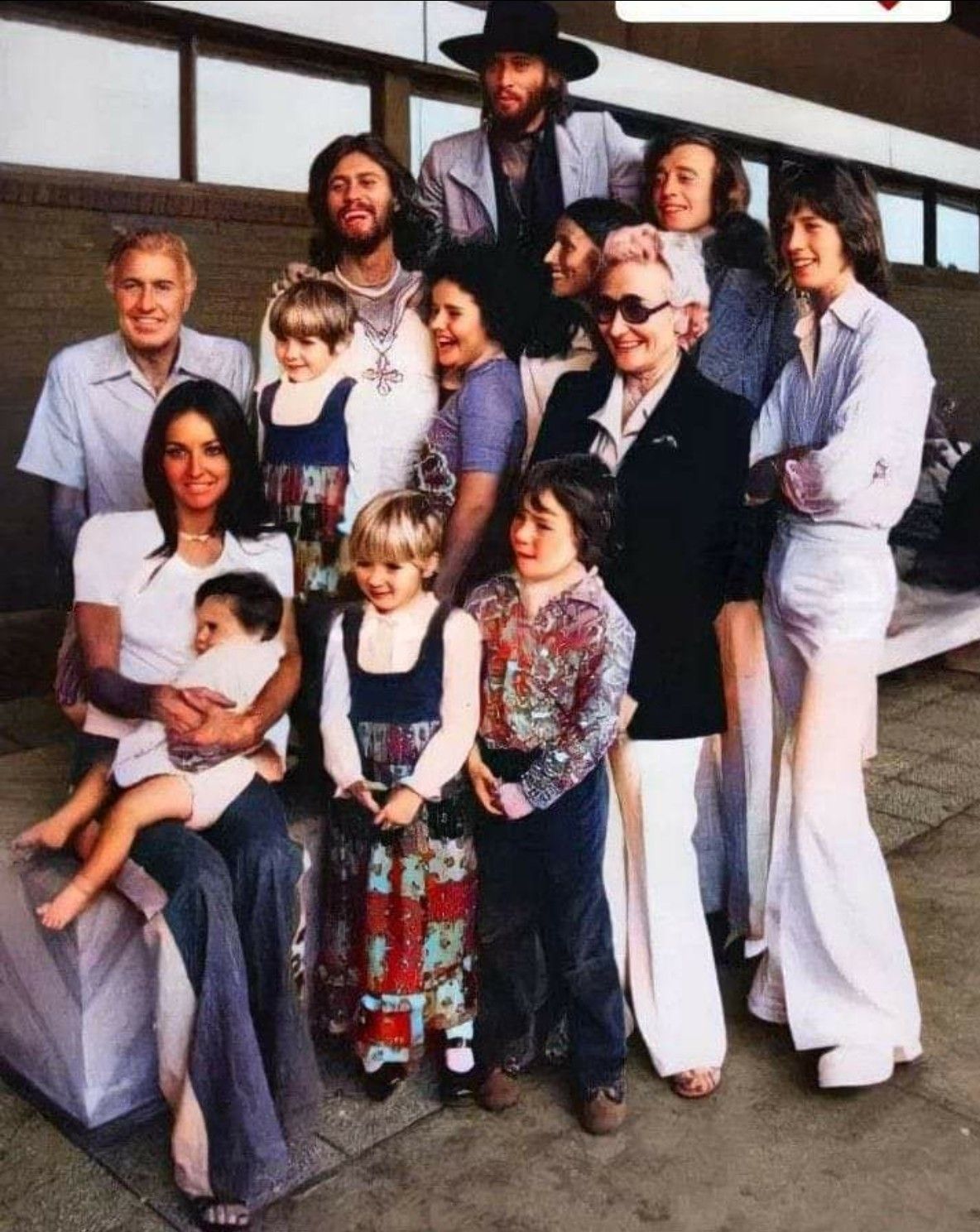 Pin by Anna Frame on Barry gibb | Andy gibb, Samantha wedding, Barry gibb