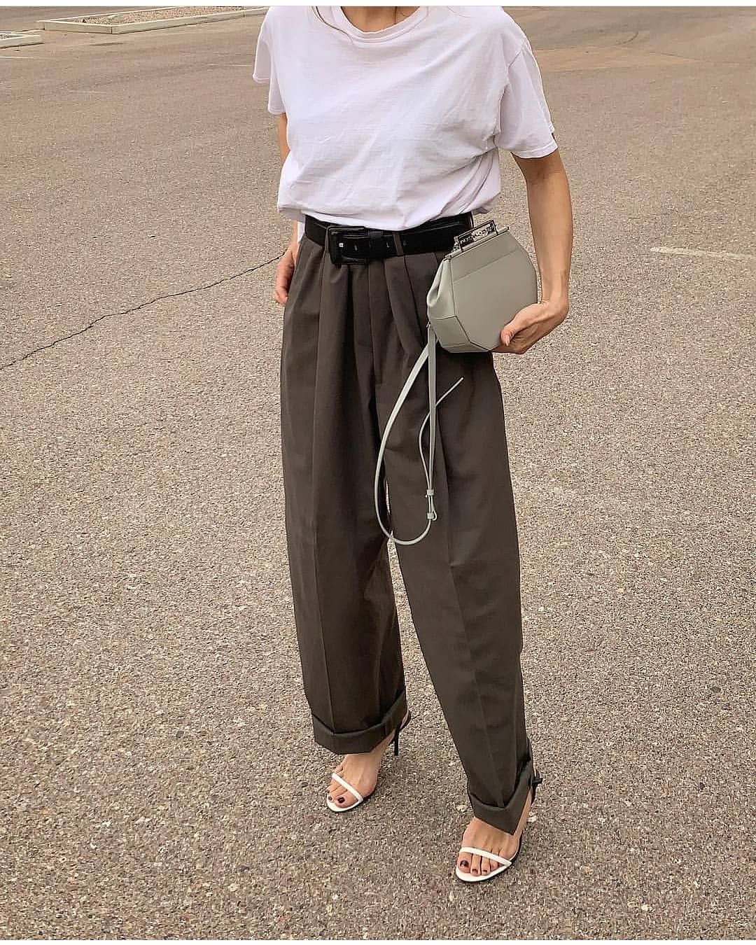 Style Inspiration I Couldn T Imagine My Wardrobe Without Basic White T Today S Style Lesson By Always Inspirational Fi ファッションスタイル 夏 ファッション カジュアルファッション Style Inspiration I Couldn T Imagine My Wardrobe Without Basic White T Today S Style Lesson By Always Inspirational Fi ファッションスタイル 夏 ファッション カジュアルファッション