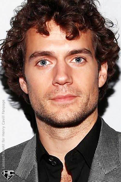 Pin by Bobbye Gomez on Henry William Dalgliesh Cavill Curly hair men