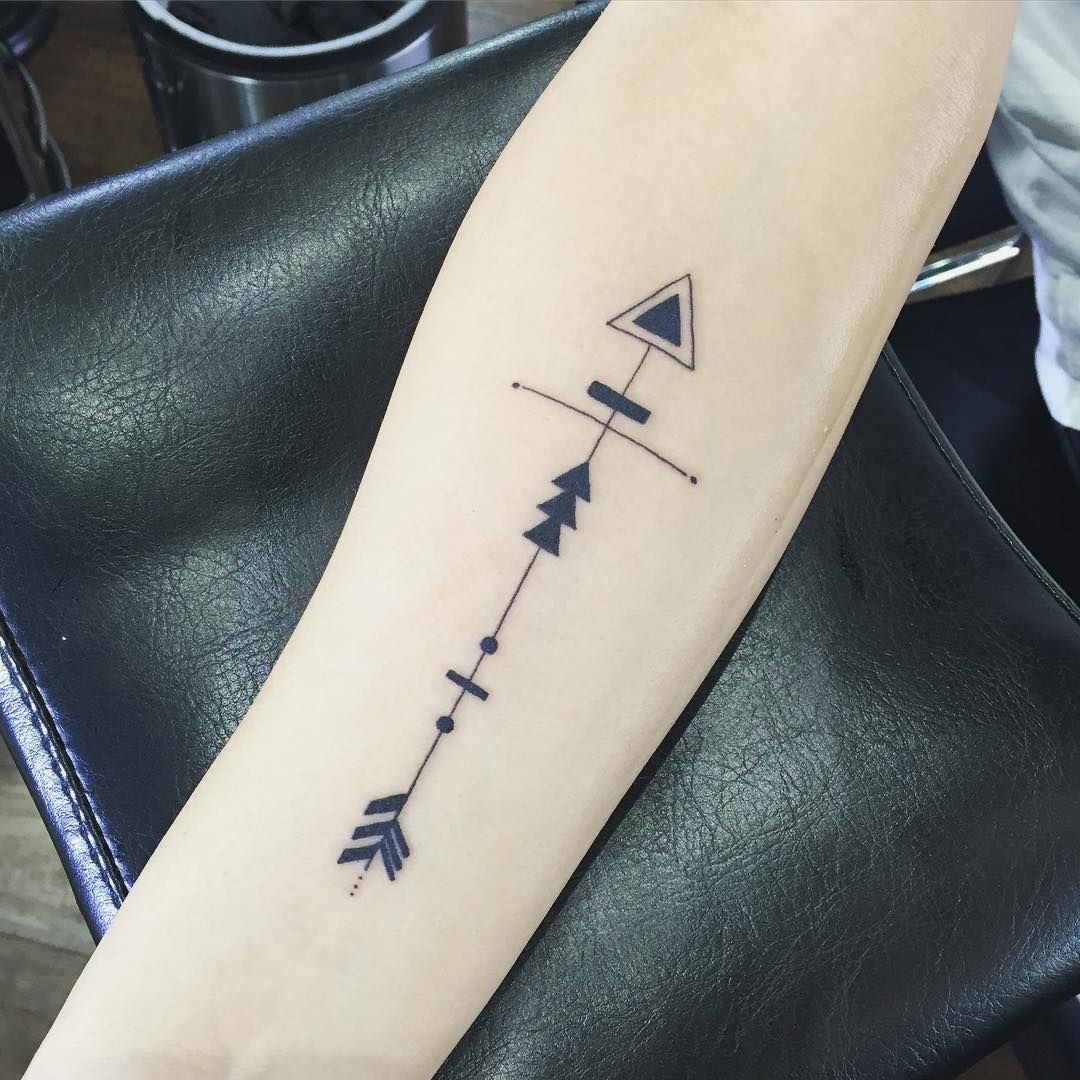 100 Cool Line Tattoo Designs To Ink With - Lava360 | Line tattoos