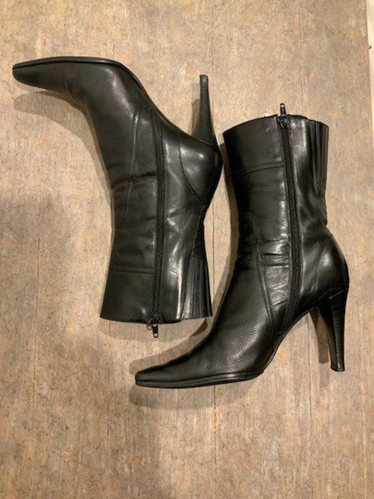 dressy black leather boots