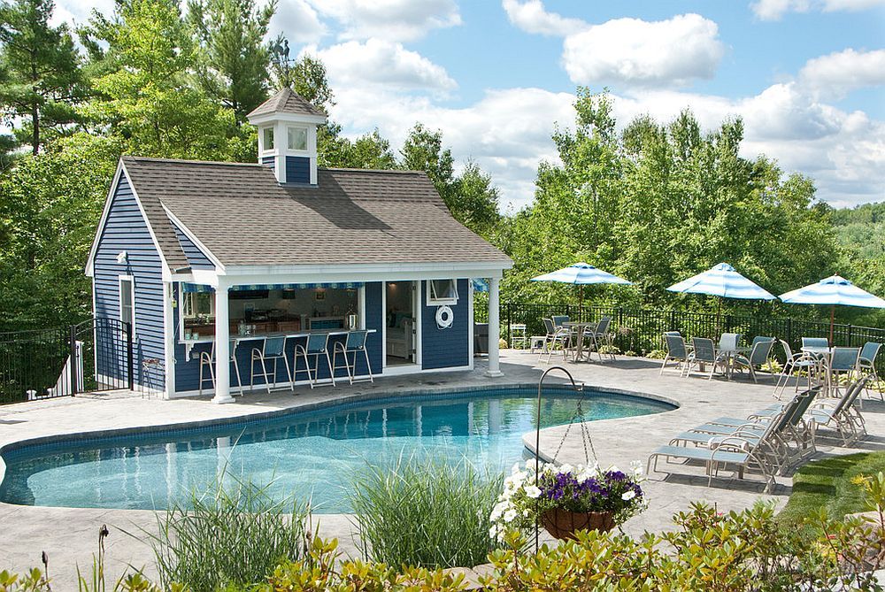 Blue And White Give The Pool House A Distinct Nautical Appeal Decoist Pool Houses Pool House Designs Pool House