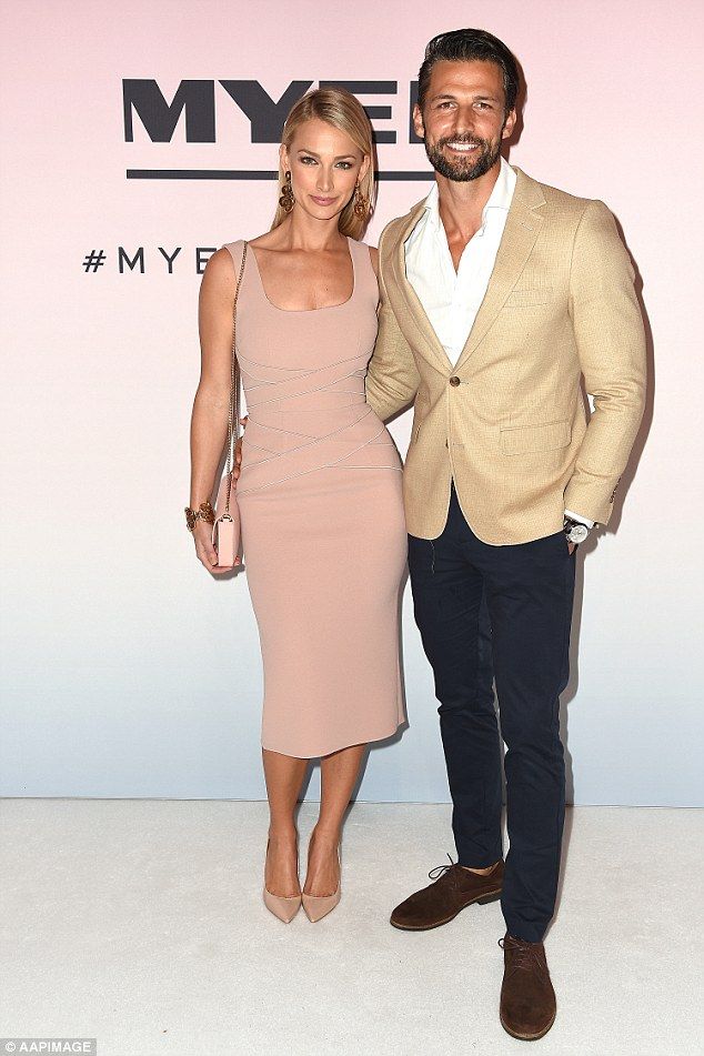 The Bachelor S Tim And Anna Get Cosy At Myer Spring 16 Fashion Launch Fashion Fashion Couple Bachelor Couples