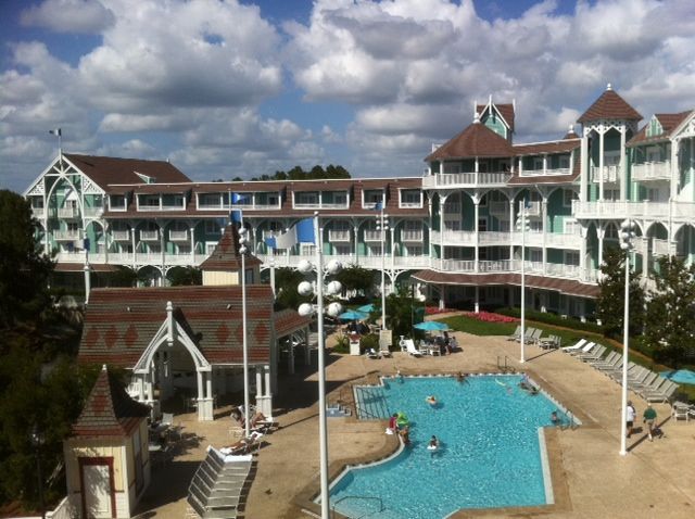 Review Disney S Beach Club Villas And Walt