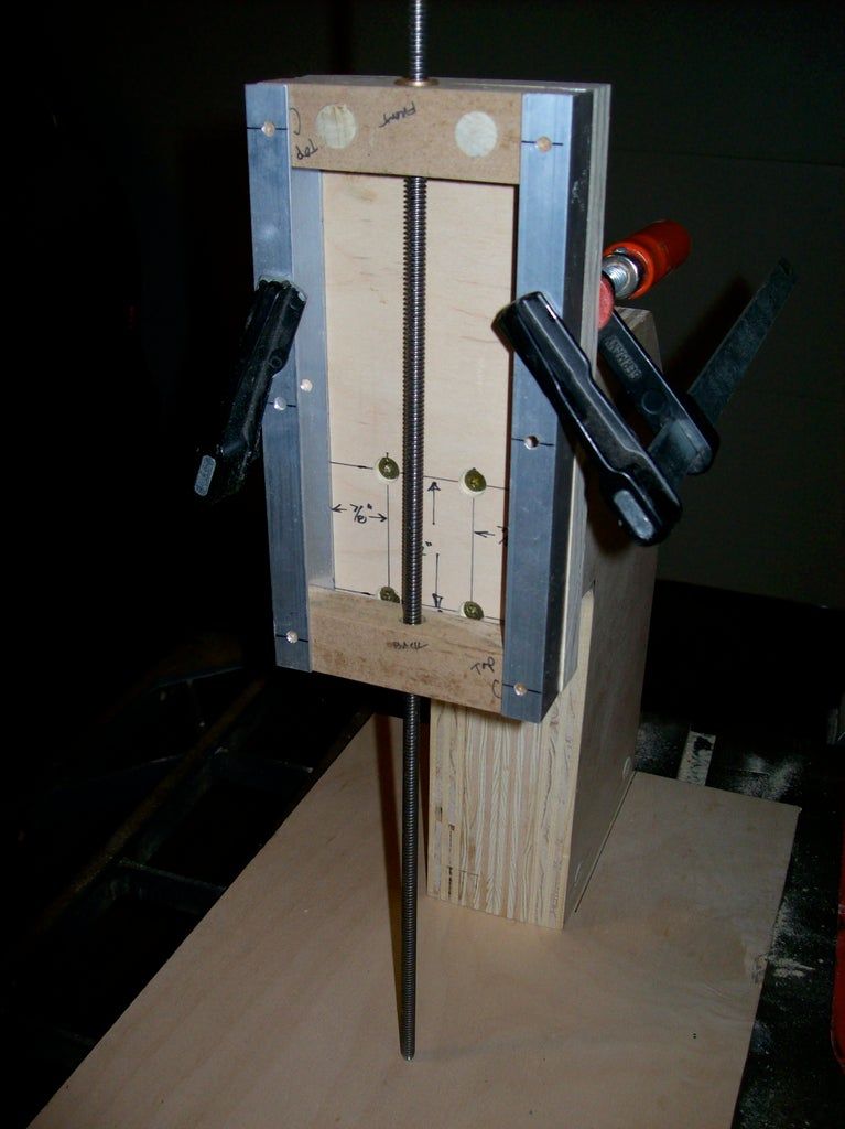 How to Make a Mini Milling Machine- Manual or CNC!
