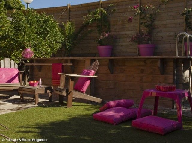 Terrasse piscine Outdoor Chairs, Outdoor Furniture, Outdoor Decor, Pergola, Exterior, Bright Color, Decoration, Outdoor Living, Patio