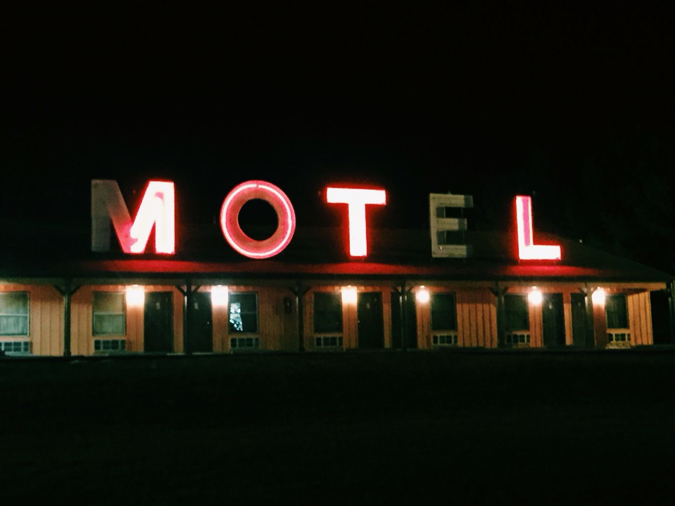 bates motel morehead ky