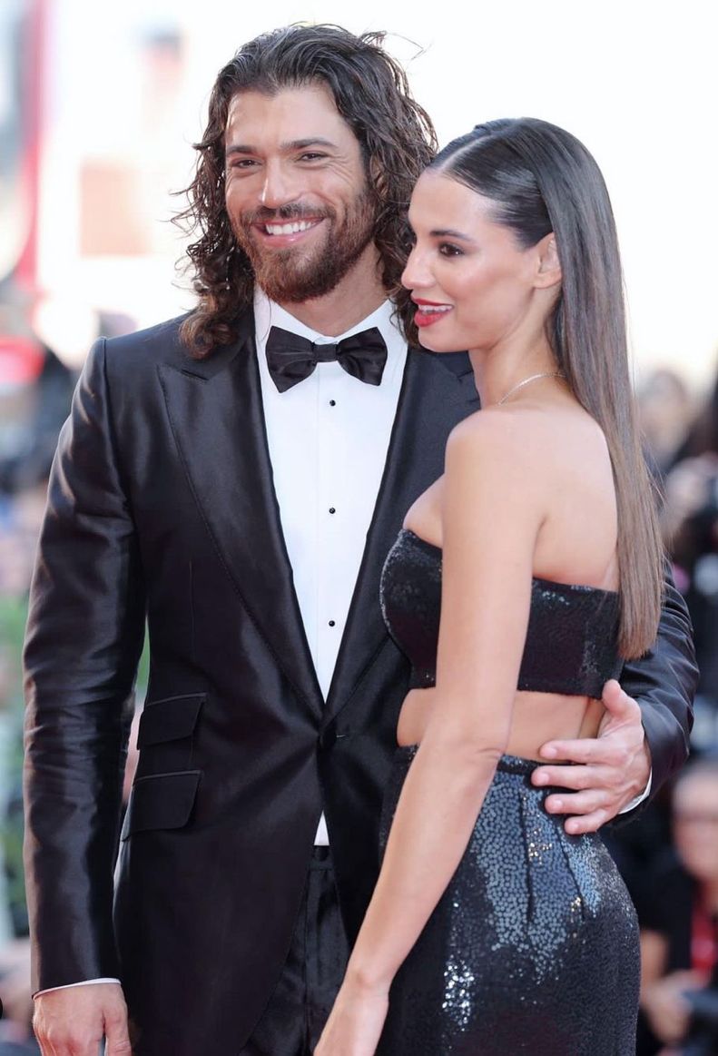 Brasil Can Yaman 🇧🇷 on Twitter: "📰🇹🇷 #CanYaman foi premiado como