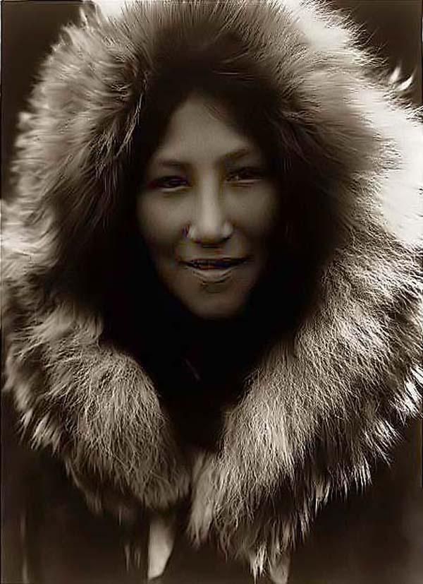 Ola, Noatak Inuit woman, 1928. She has to be one of the most beautiful ...