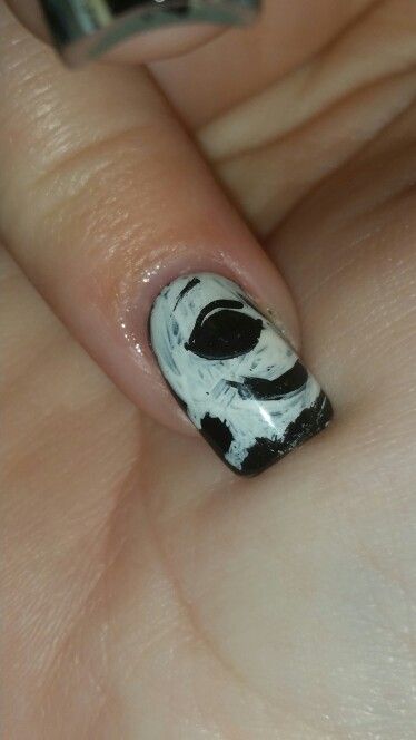 Halloween Michael Myers nail! (With images) | My nails ...