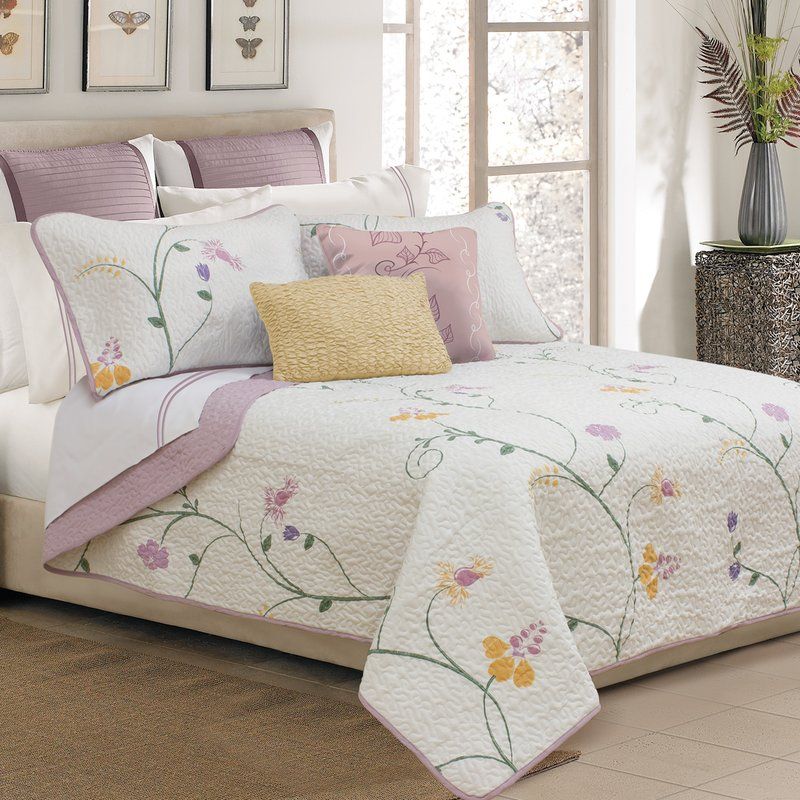 Pink Rose on Red Wooden Board Quilt Bedding Comforter Soft Comfortable for All Season 88x88in EZON-CH Decoration Quilted Bedspread Coverlet Fashion for Bedroom Sofa Pink Rose on Red Wooden Board Quilt Bedding Comforter Soft Comfortable for All Season 88x88in EZON-CH Decoration Quilted Bedspread Coverlet Fashion for Bedroom Sofa