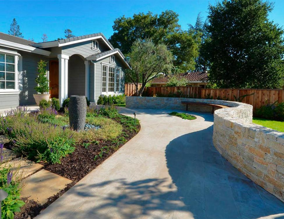 Walls & Columns | Peninsula Building Materials Co. Natural Stone Veneer, Natural Stones, Outdoor Fireplace, Outdoor Walls, Wall Seating, Dream Barn, Exterior Stone, Paving Stones, Rustic Walls