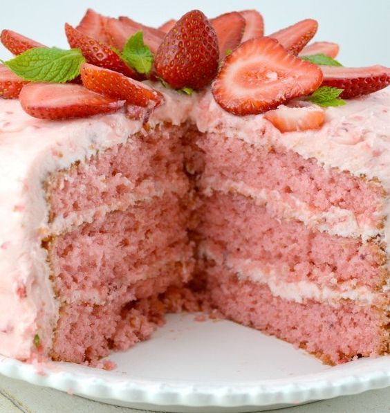 Strawberry Layer Cake Strawberry Layer Cake