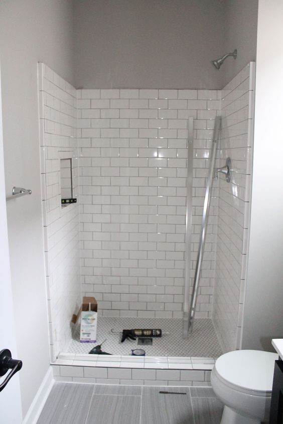 This Is How To Remodel Your Small Bathroom Efficiently - dekoration für badezimmer This Is How To Remodel Your Small Bathroom Efficiently - dekoration für badezimmer
