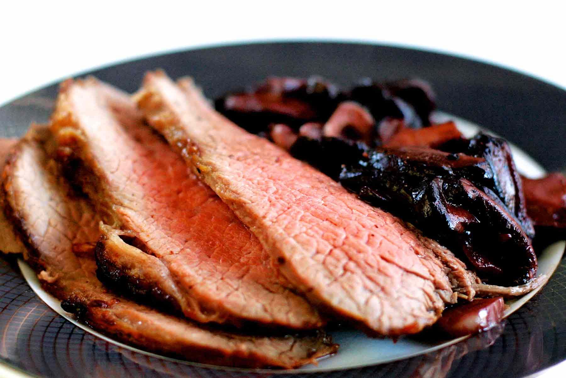 Marinated TriTip Roast with Mushrooms and Garlic Recipe Marinated TriTip Roast with Mushrooms and Garlic Recipe