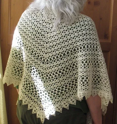 Ravelry: Seems Like Old Times pattern by Michele DuNaier #shawlcrochetpattern