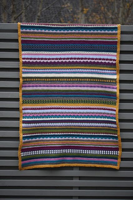 VÅRLI : Spice of Life Crochet Along - nytt lekkert hekleteppe Chunky Crochet, Knit Crochet, Crochet Blanket Patterns, Crochet Afghans, Zip Around Wallet, Spices, Plaid, Knitting, Rose