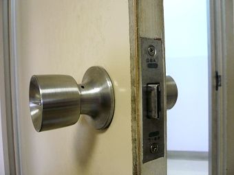 ドアノブの付け根部分が滑らかなタイプ ドアノブ ノブ ドア ドアノブの付け根部分が滑らかなタイプ ドアノブ ノブ ドア
