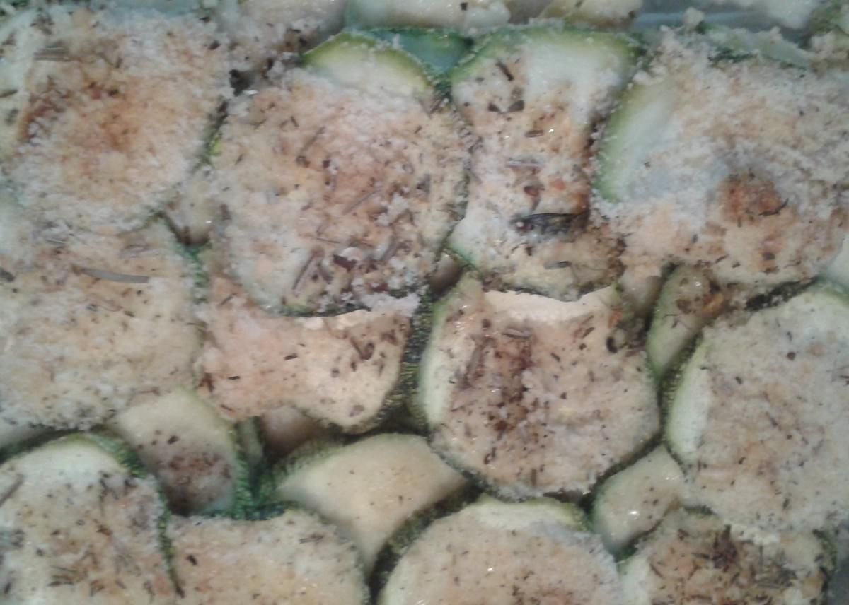 E' un inconveniente piuttosto comune in campagna: non entri nell'orto per un giorno o due (magari perché ha piovuto intensamente) e ti ritrovi dei mostri, cioè delle zucchine sovra #magariungiorno