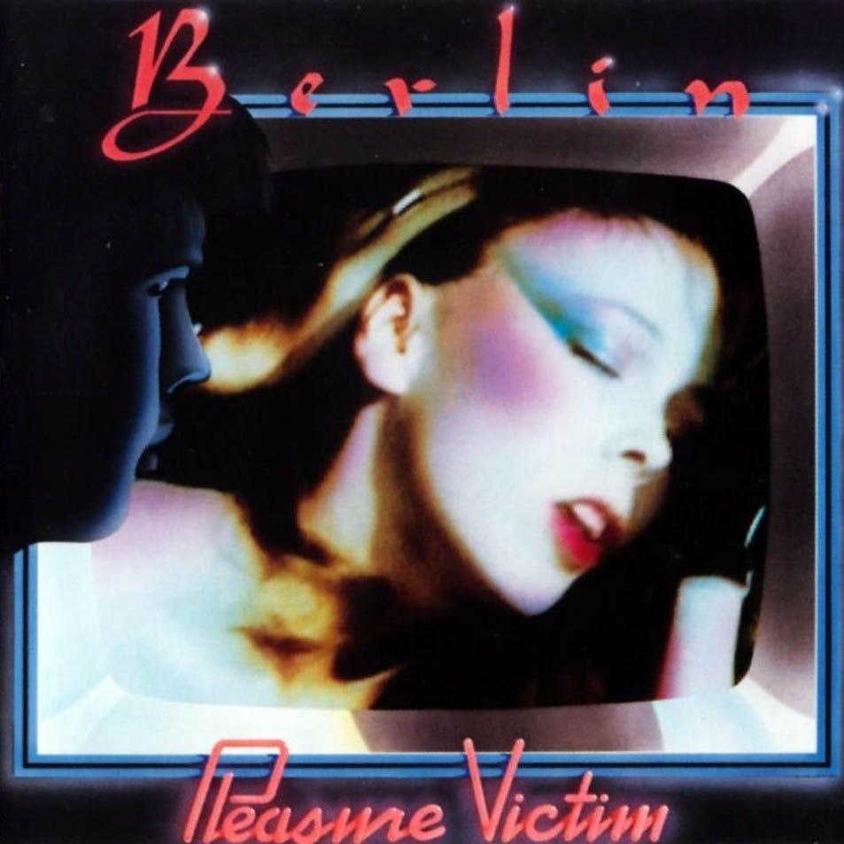 PLEASURE VICTIM 30 ANOS Berlin band, Berlin songs, Album covers
